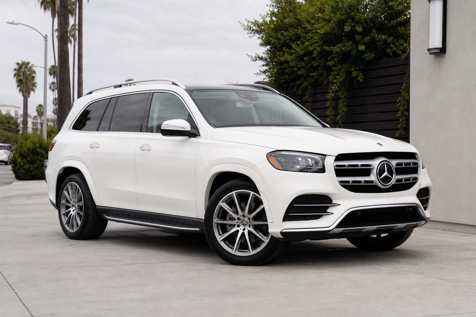 Mercedes-Benz GLS 450 monthly rental Los Angeles