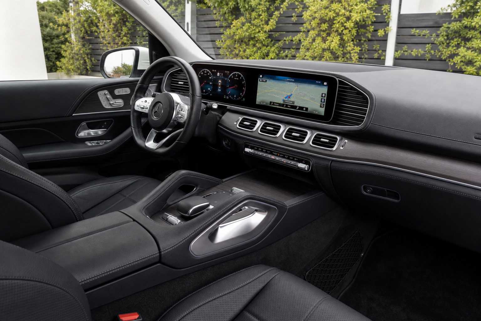 Mercedes-Benz GLS 450 monthly rental Los Angeles