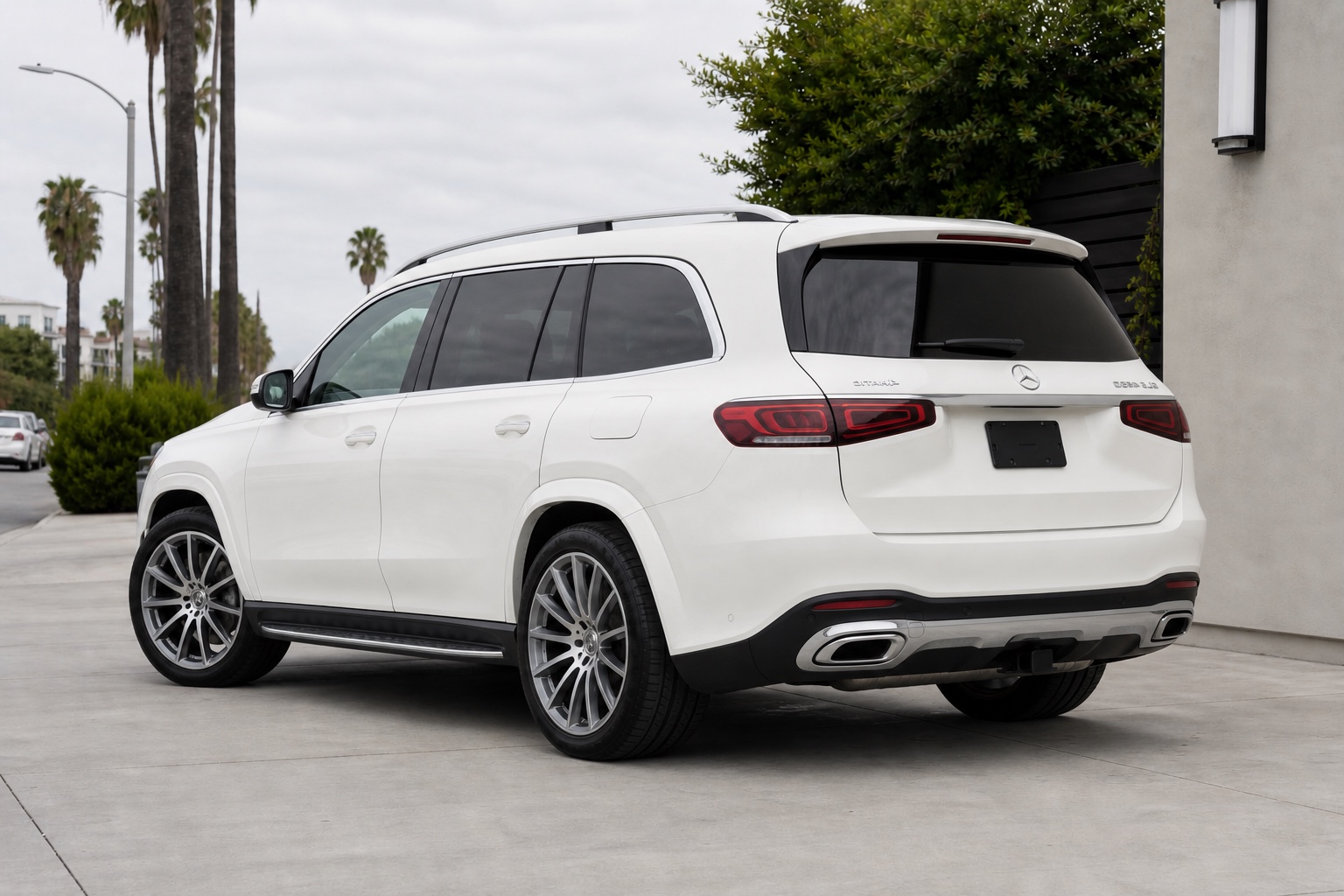 Mercedes-Benz GLS 450 monthly rental Los Angeles